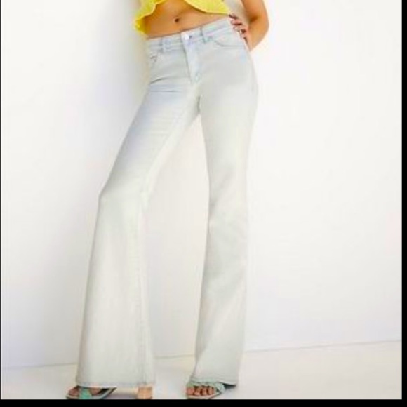 Anthropologie NWT Pilcro Low-Rise Jeans Size 32. - Picture 4 of 14